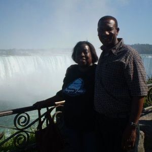 Meet your Posher, Lois